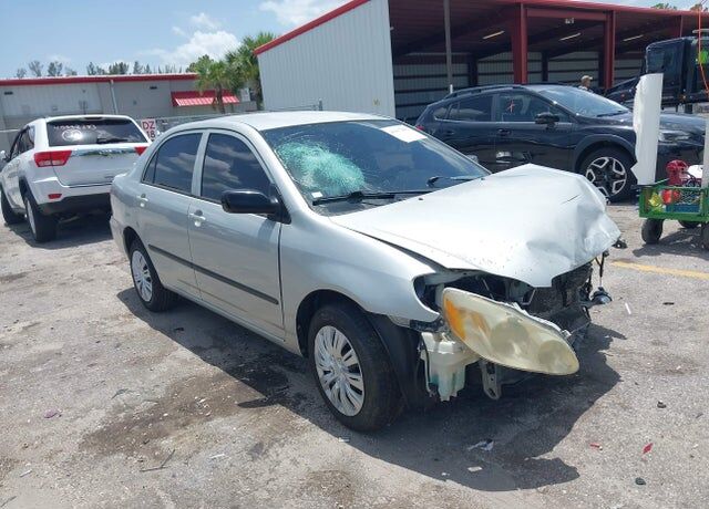 2004 TOYOTA Corolla