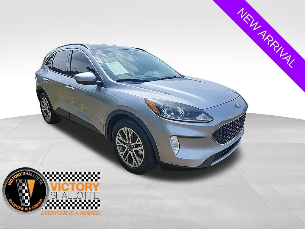 2022 FORD Escape