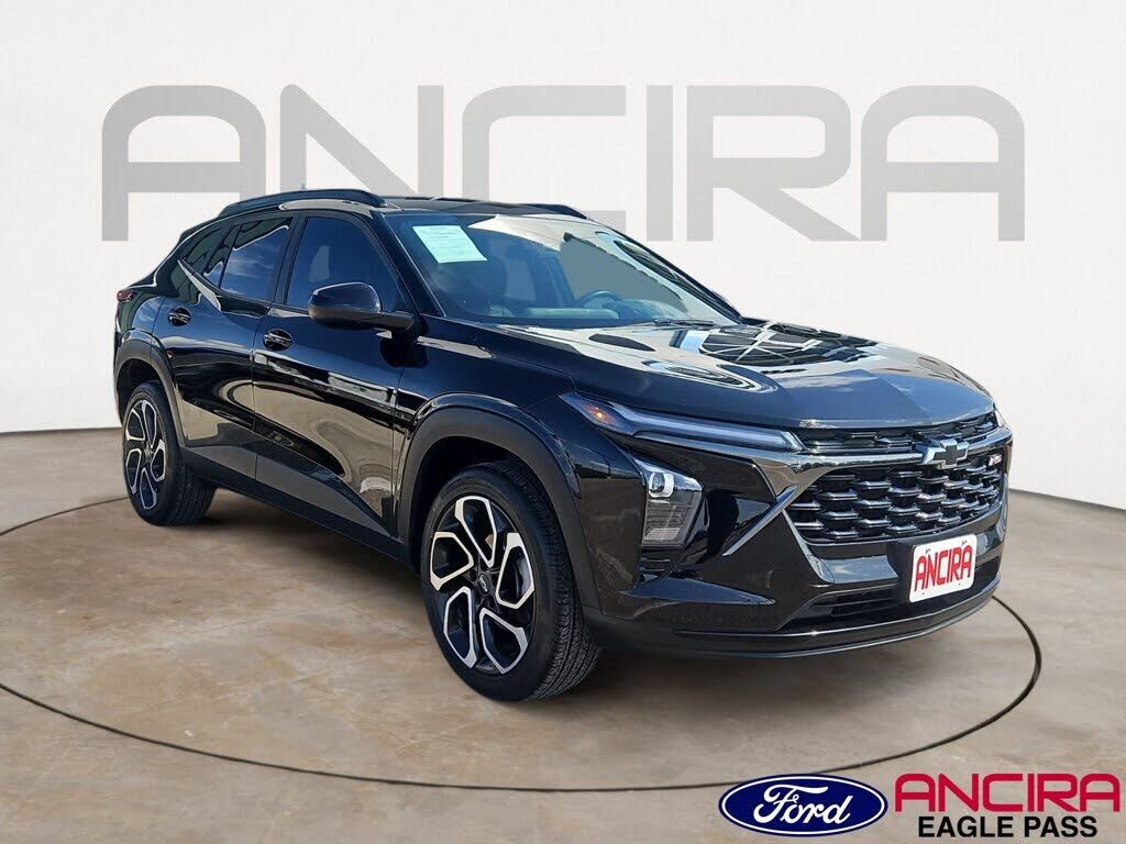 2025 CHEVROLET Trax