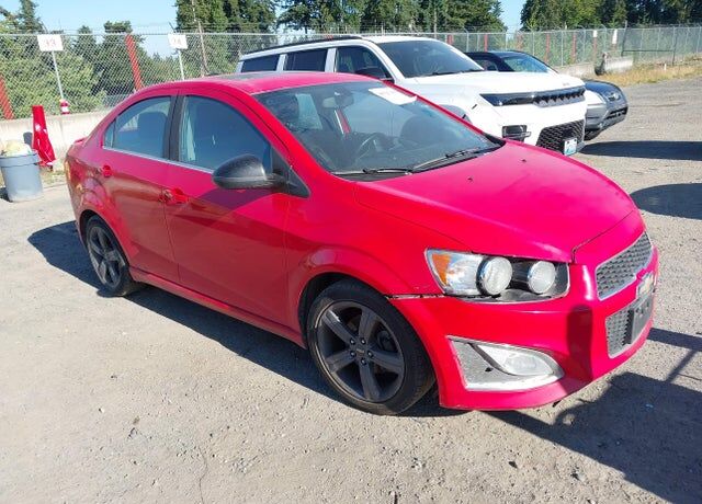 2016 CHEVROLET Sonic