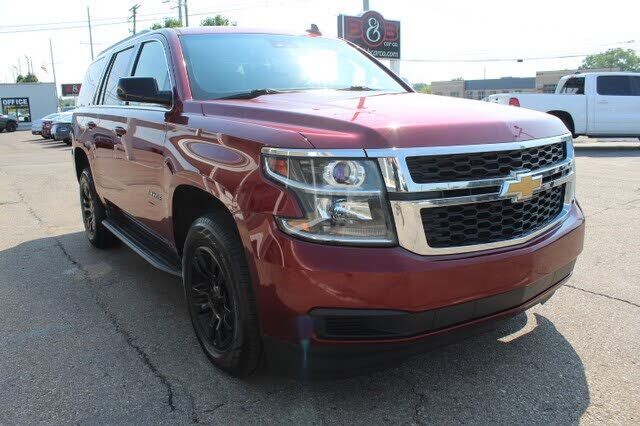 2017 CHEVROLET Tahoe