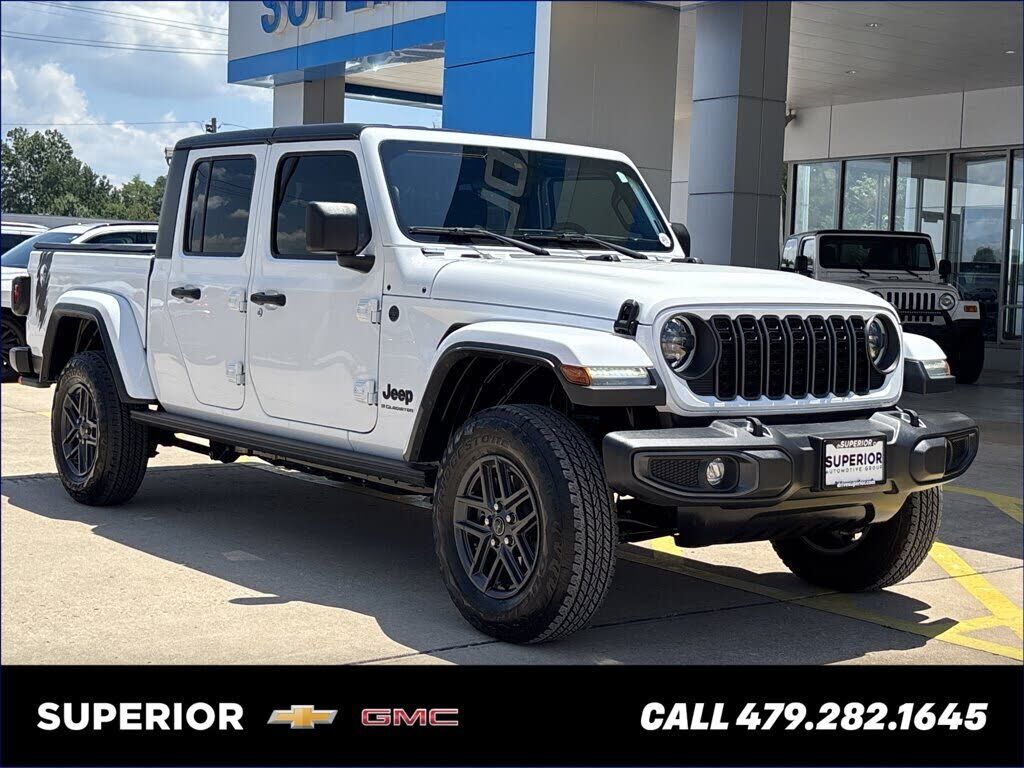 2024 JEEP Gladiator