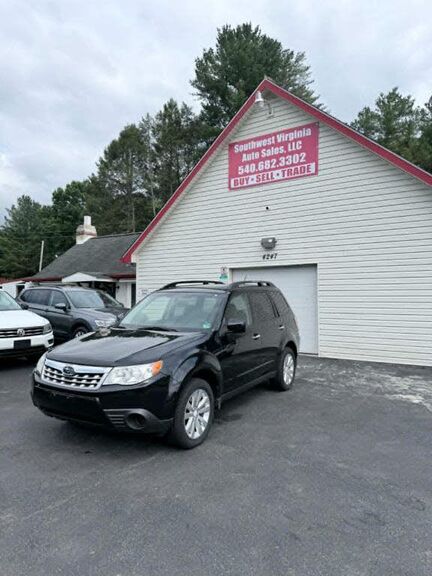 2011 SUBARU Forester