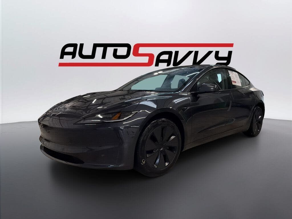 2025 TESLA Model 3