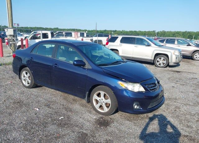 2013 TOYOTA Corolla