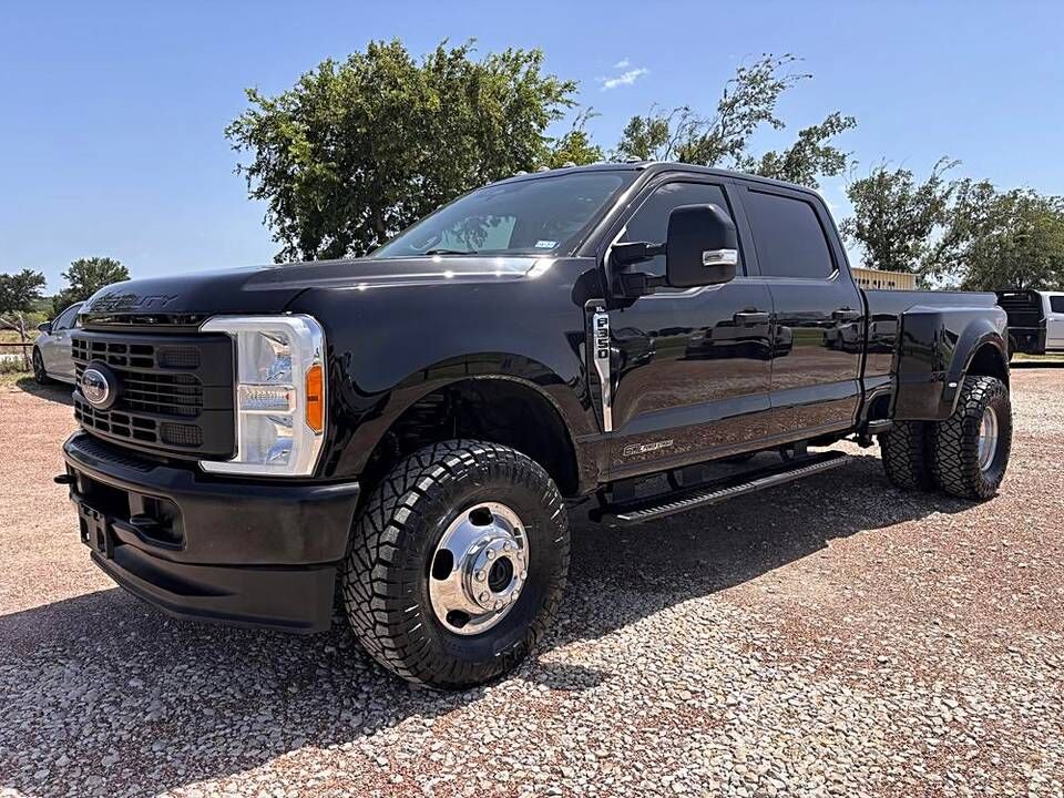 2023 FORD F-350