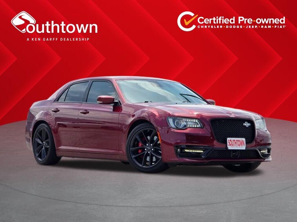 2023 CHRYSLER 300