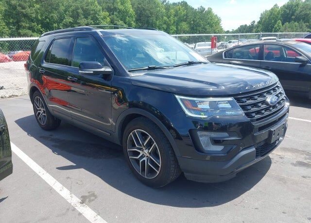 2017 FORD Explorer