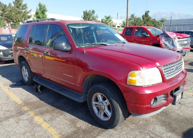 2004 FORD Explorer