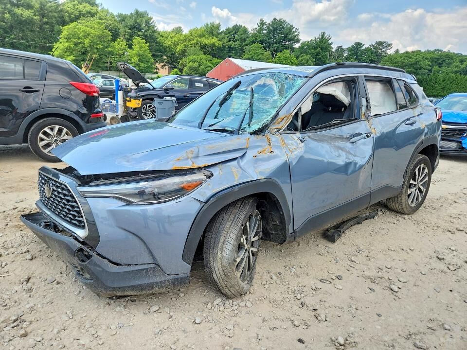 2023 TOYOTA COROLLA
