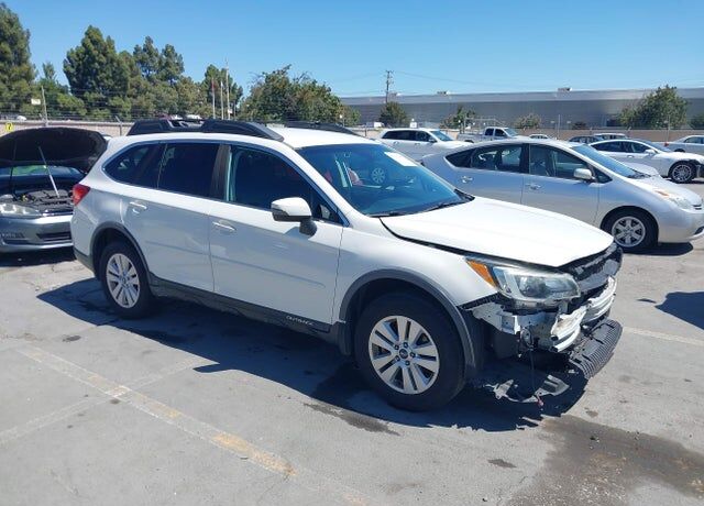 2017 SUBARU Outback
