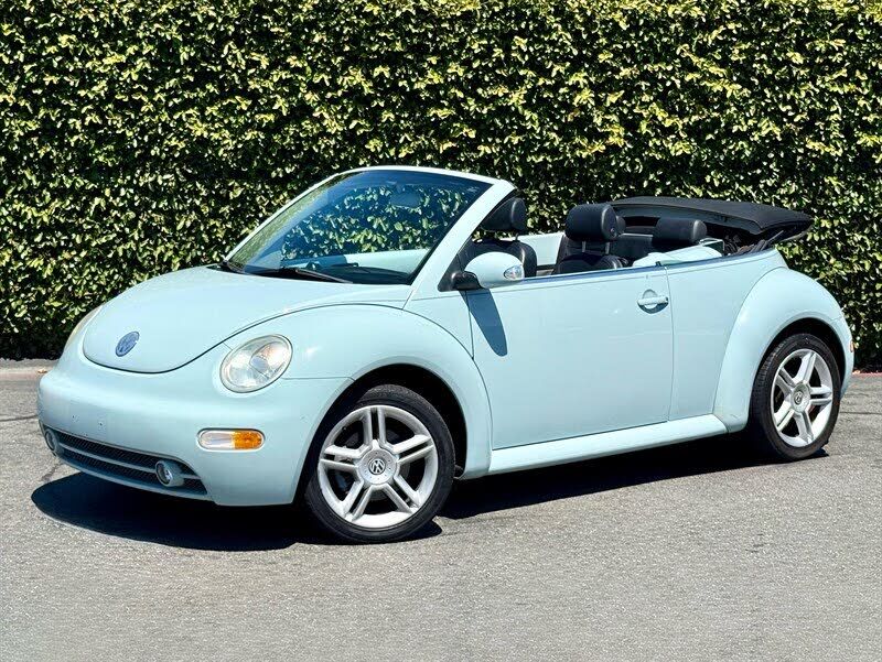2005 VOLKSWAGEN Beetle