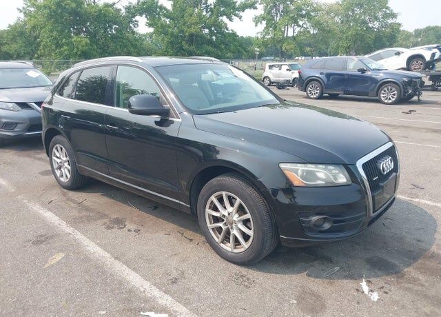 2010 AUDI Q5