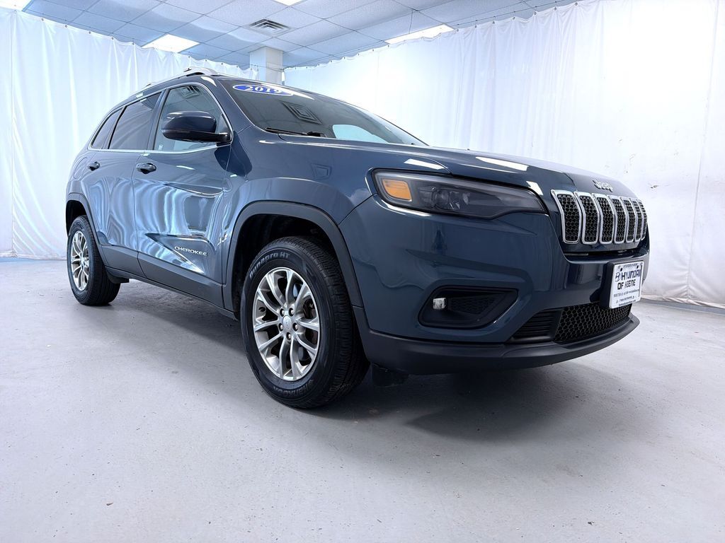 2019 JEEP Cherokee