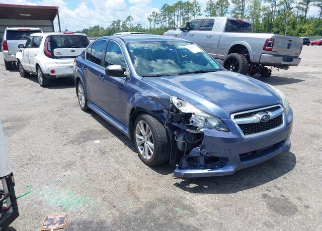 2014 SUBARU Legacy