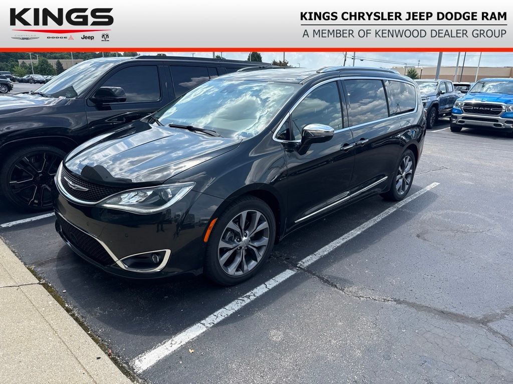 2017 CHRYSLER Pacifica