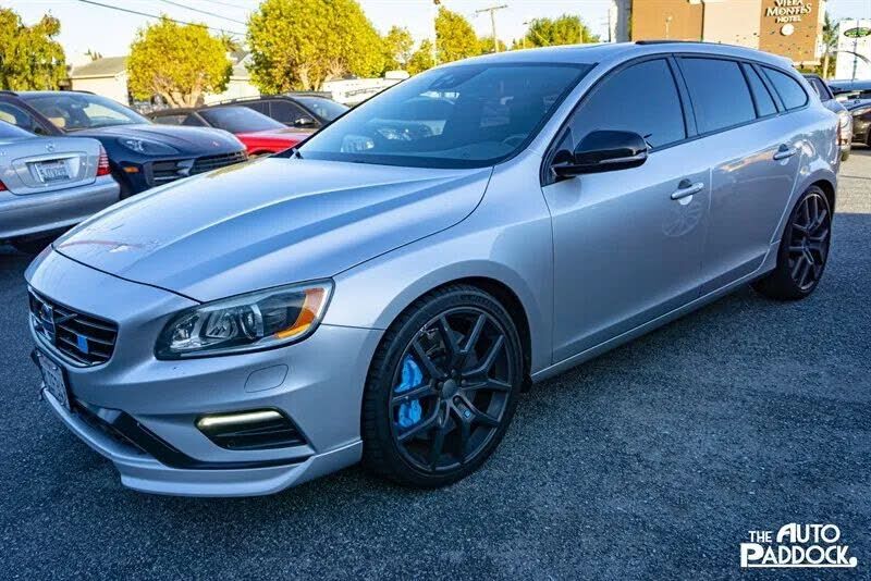 2016 VOLVO V60