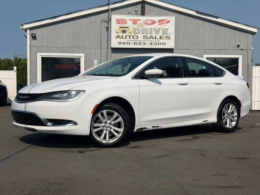 2015 CHRYSLER 200