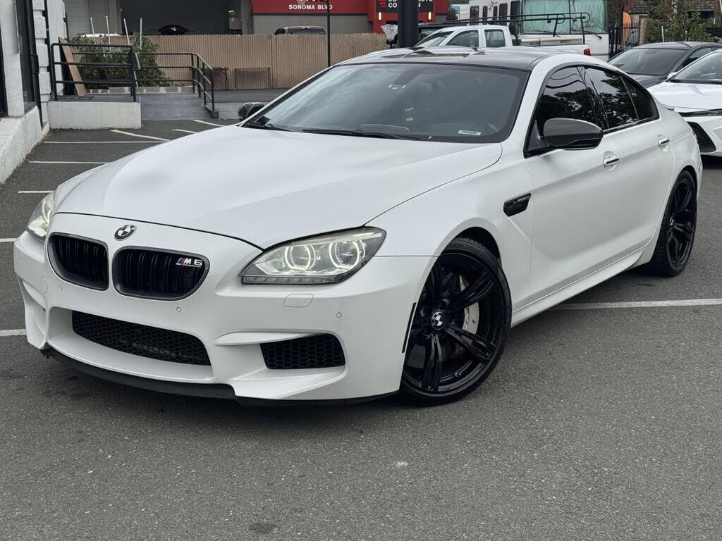2015 BMW M6