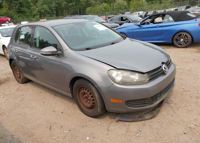2012 VOLKSWAGEN Golf