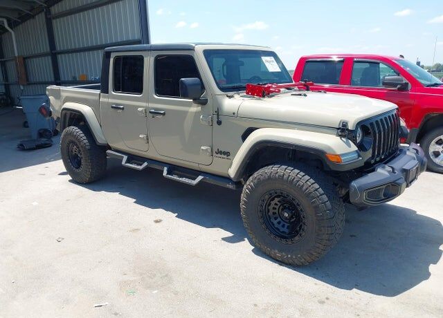 2022 JEEP Gladiator