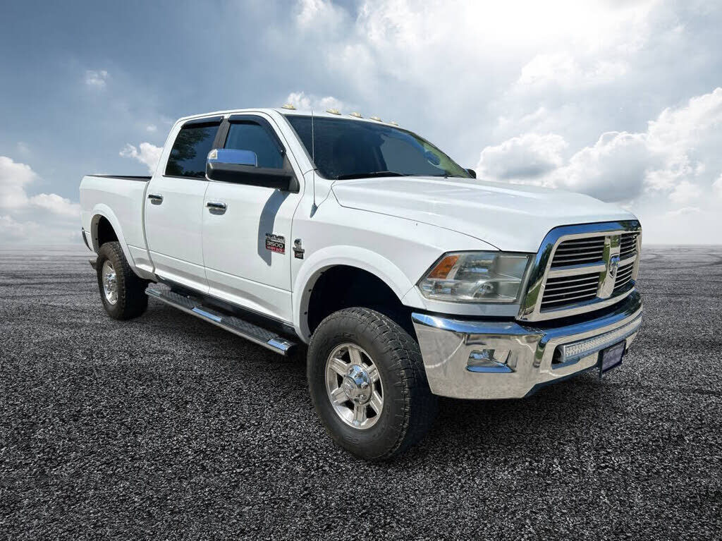 2011 DODGE Ram