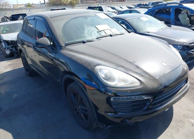 2012 PORSCHE Cayenne