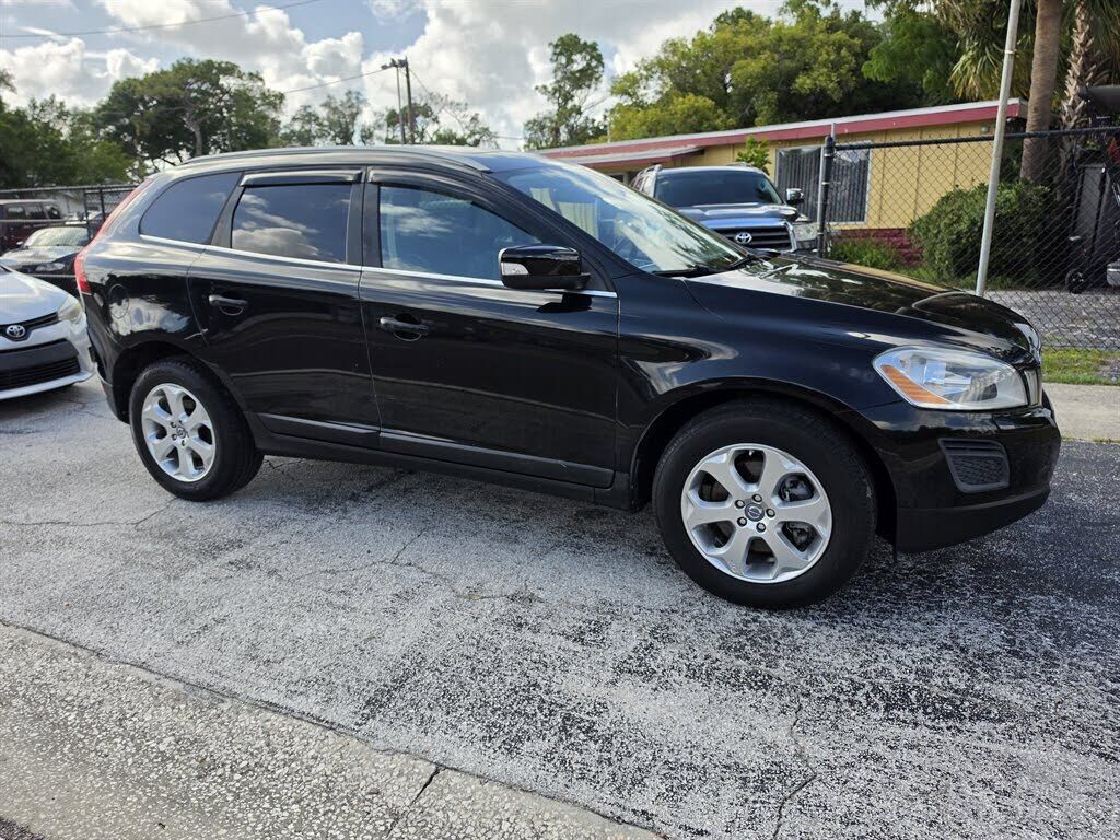 2013 VOLVO XC60