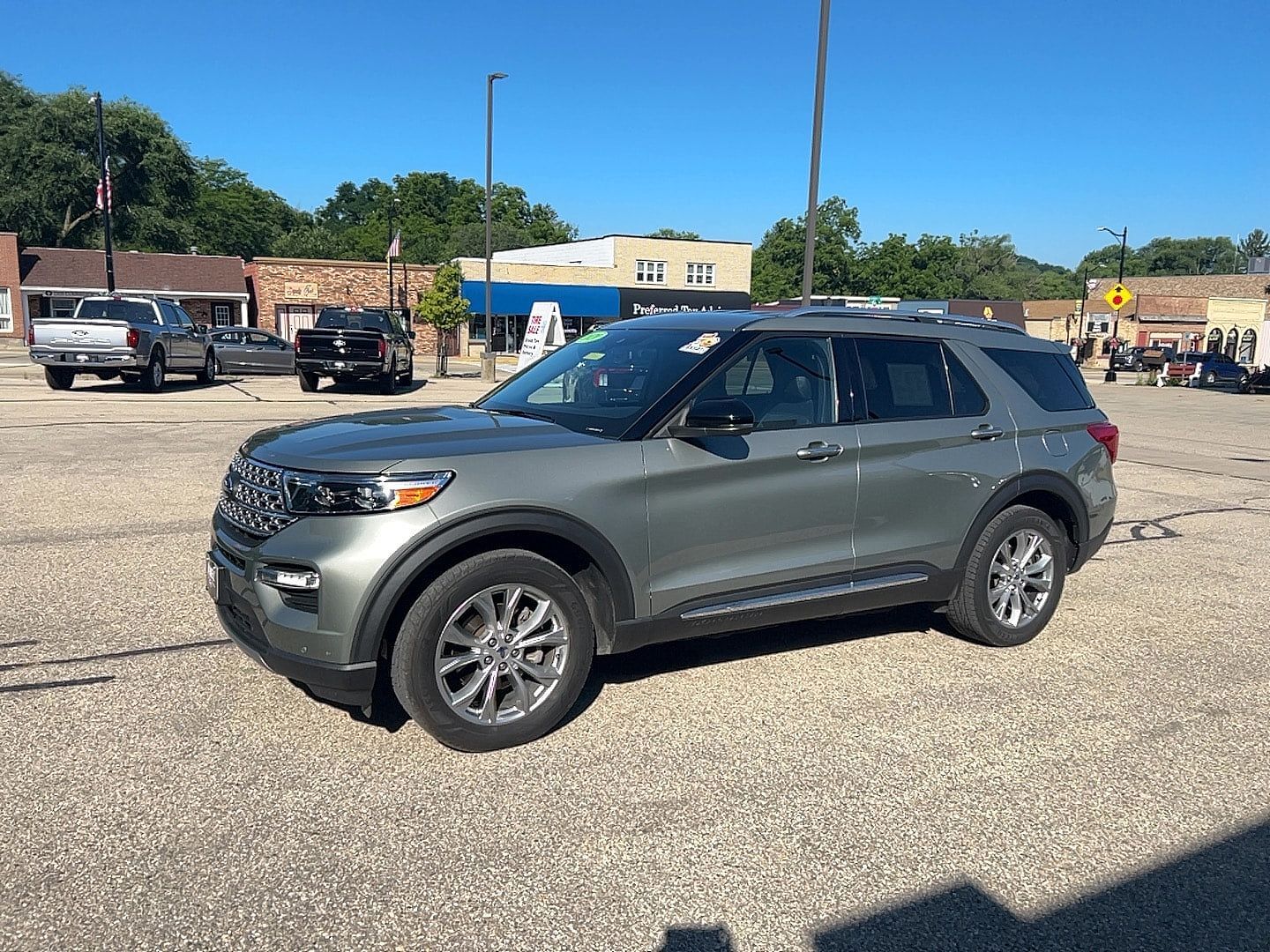 2020 FORD Explorer