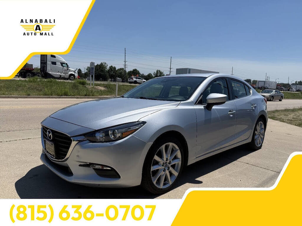 2017 MAZDA Mazda3