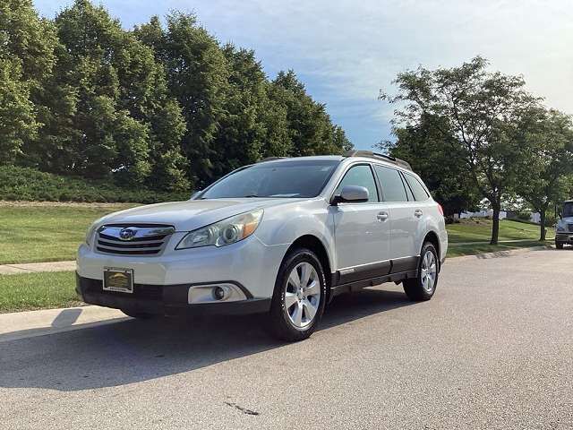 2011 SUBARU Outback