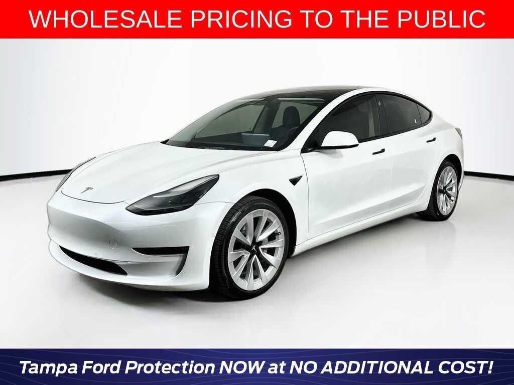 2022 TESLA Model 3
