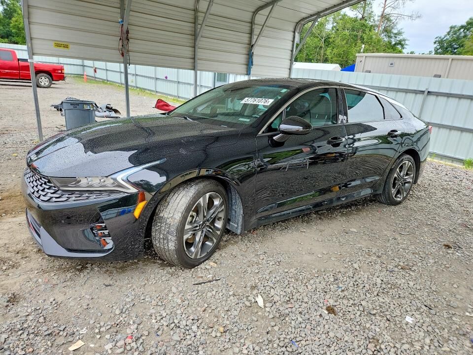 2022 KIA K5