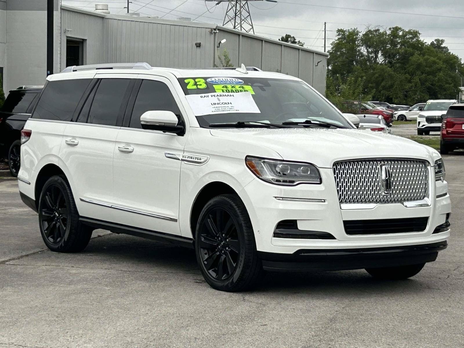 2023 LINCOLN Navigator