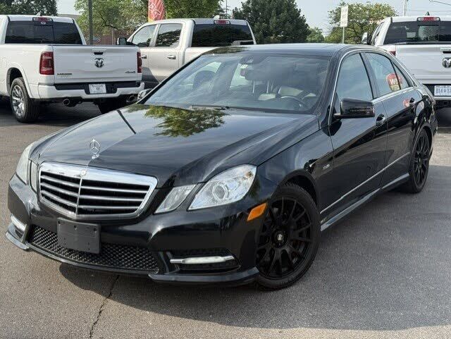 2012 MERCEDES-BENZ E-Class