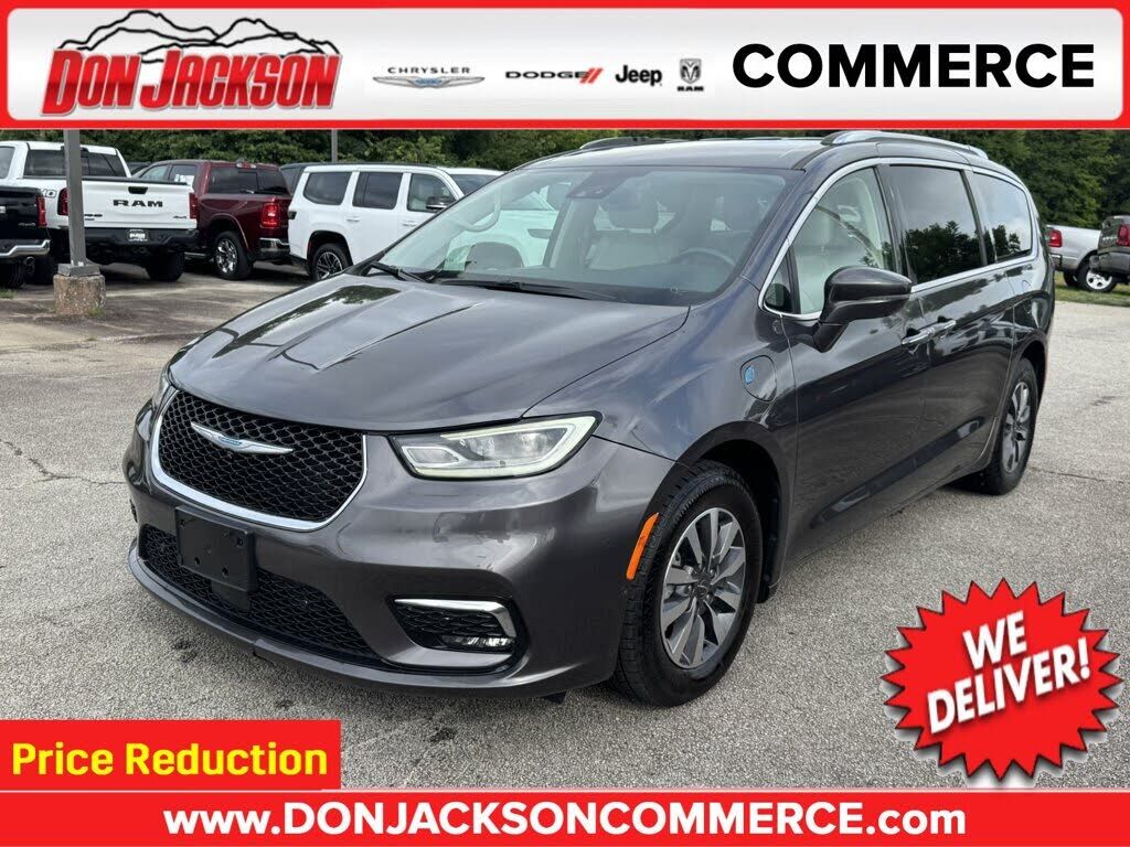 2021 CHRYSLER Pacifica