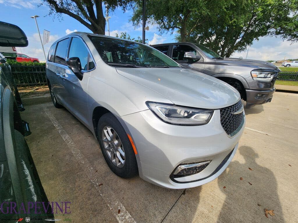 2024 CHRYSLER Pacifica