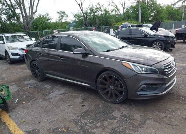 2017 HYUNDAI Sonata