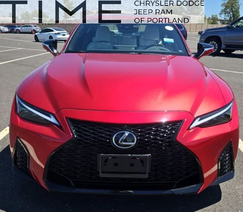 2023 LEXUS IS