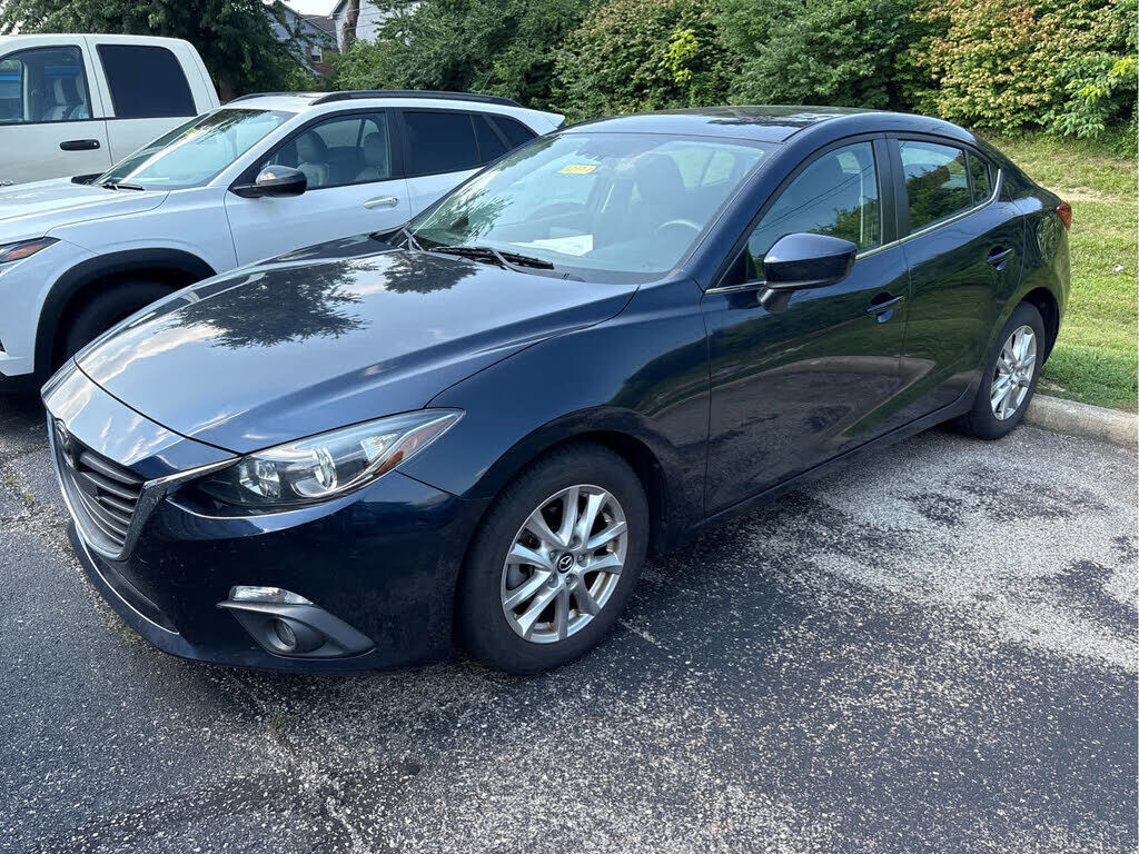 2016 MAZDA Mazda3