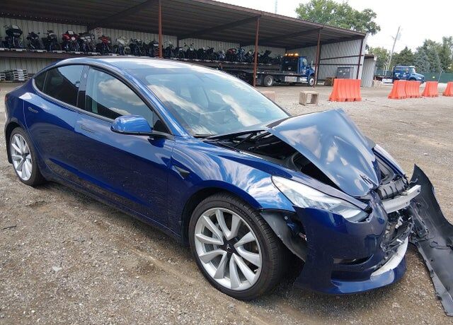 2020 TESLA Model 3