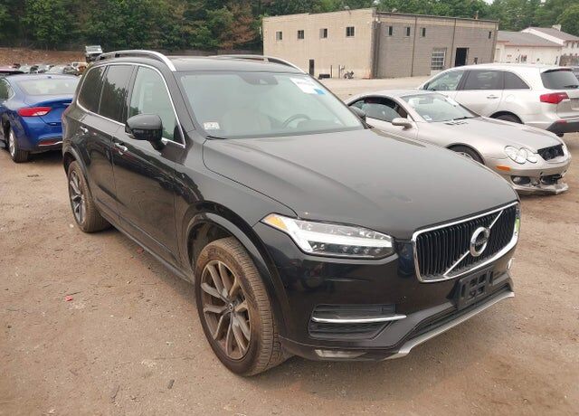 2019 VOLVO XC90