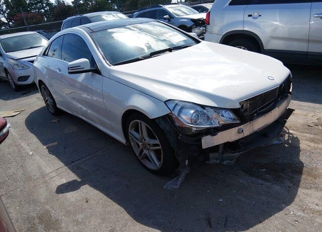 2011 MERCEDES-BENZ E-Class