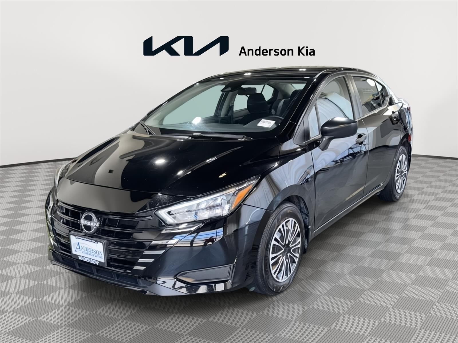 2025 NISSAN Versa