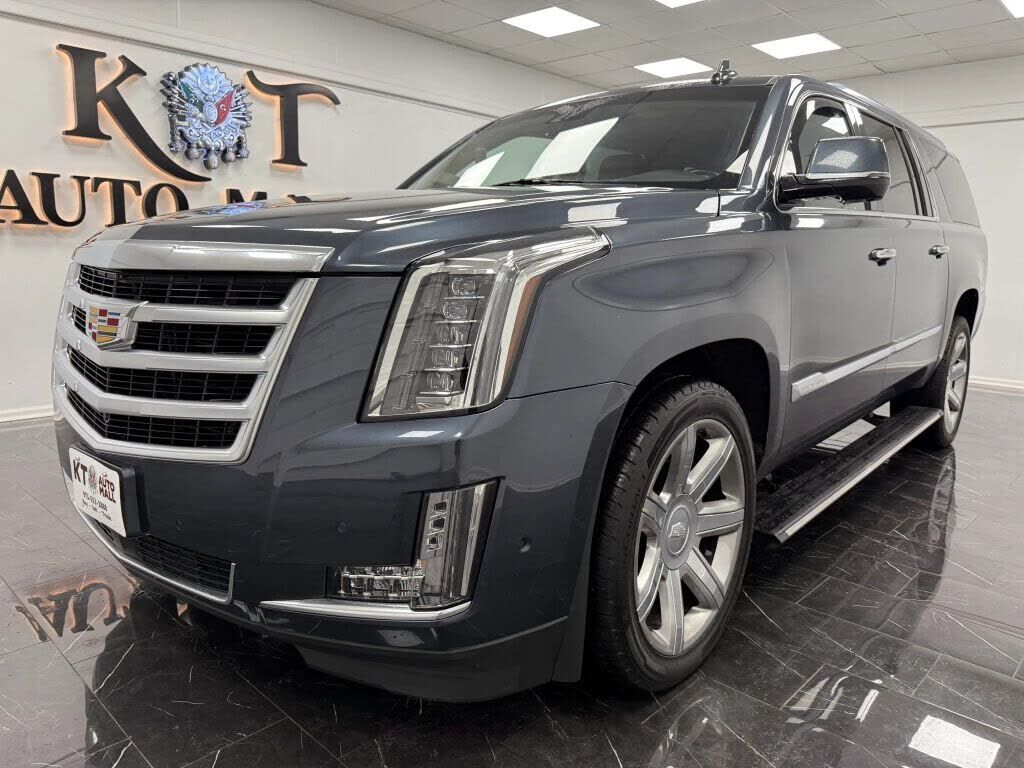 2019 CADILLAC Escalade ESV