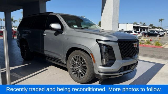 2025 CADILLAC Escalade
