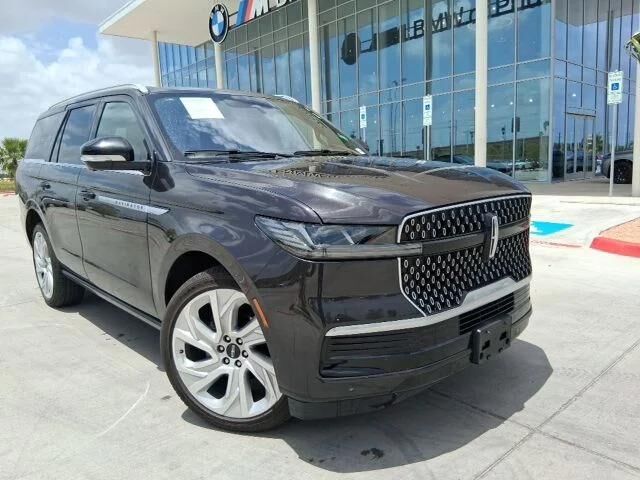 2025 LINCOLN Navigator