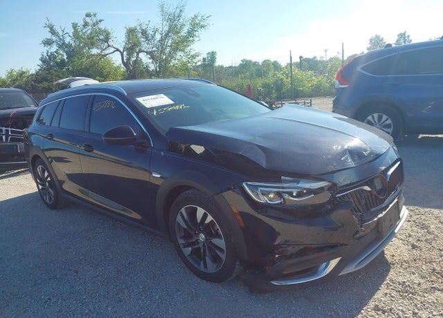 2018 BUICK Regal TourX