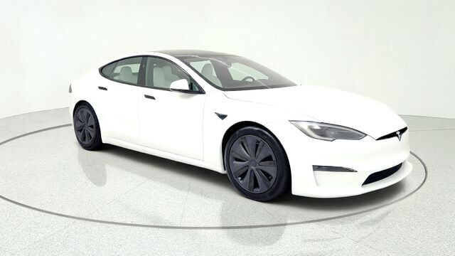 2023 TESLA Model S