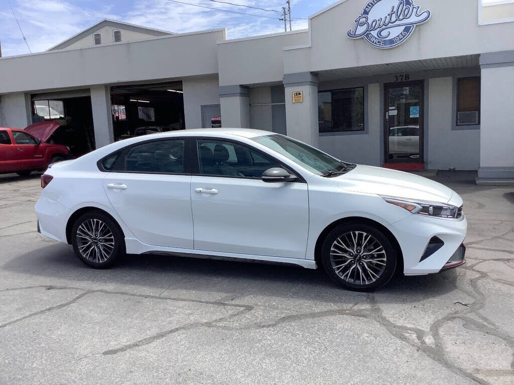 2023 KIA Forte